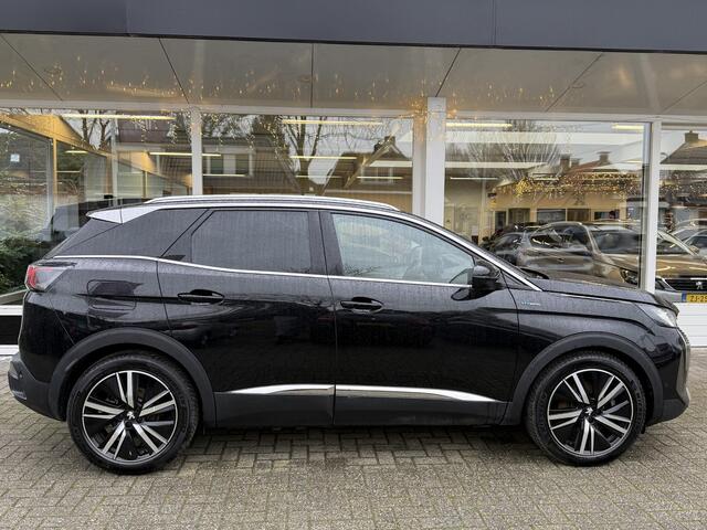 Peugeot 3008 1.6 HYbrid 225 GT | AGR Stoelen | Focal | Stoelverwarming | Climate & Adaptive Cruise Control | Elektrische Achterklep | 19INCH |