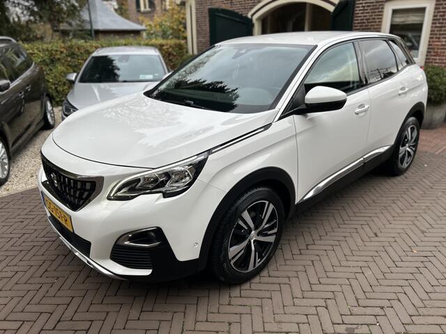 Peugeot 3008 1.2 130pk Automaat Allure Navi, Carplay, Trekhaak, Camera