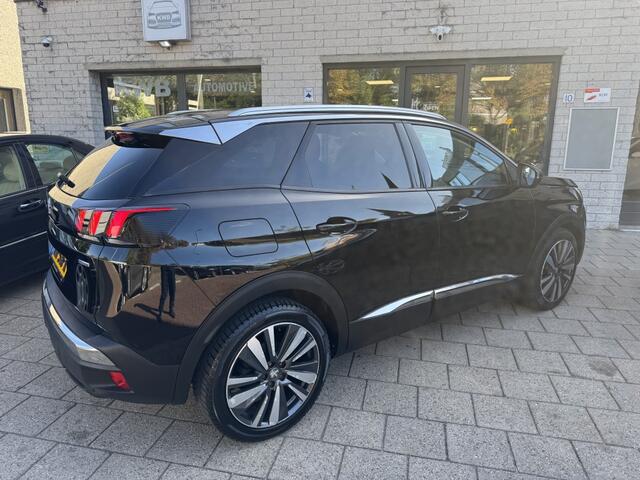 Peugeot 3008 1.2 PureT. Navi Camera Nieuwe motor 0KM OUD !