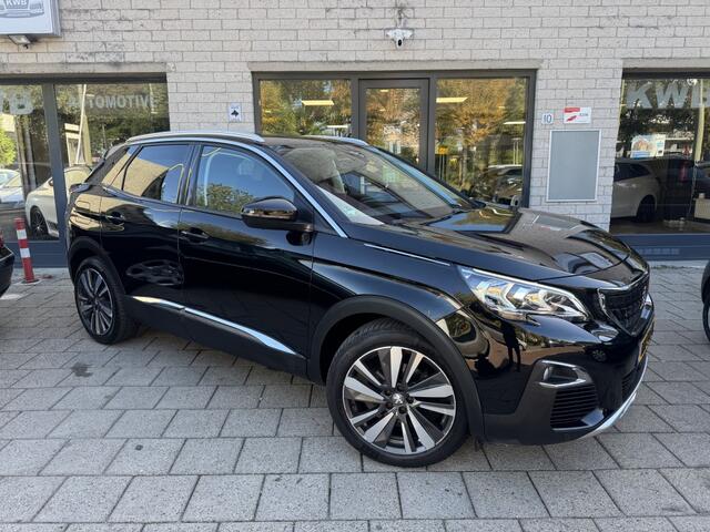 Peugeot 3008 1.2 PureT. Navi Camera Nieuwe motor 0KM OUD !