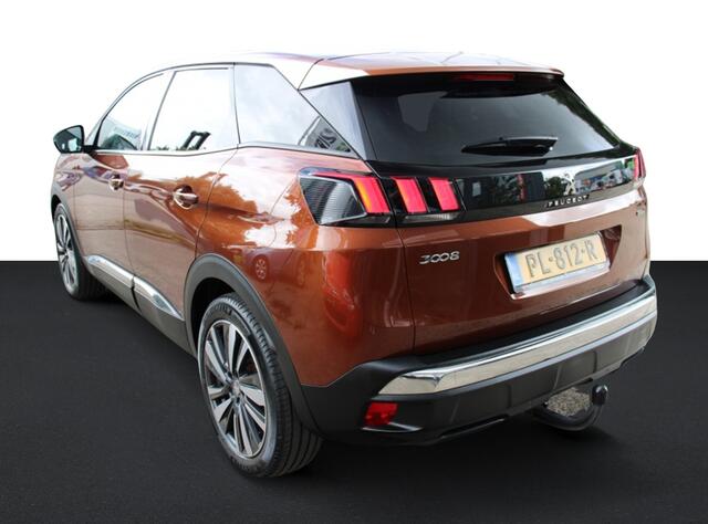 Peugeot 3008 1.2 Allure/Carplay/Camera/trekhk
