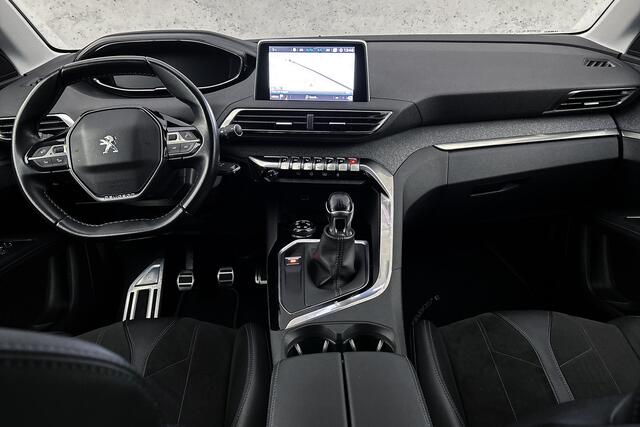 Peugeot 3008 1.2 PureTech Crossway | Camera | Half lederen bekleding | Navigatie