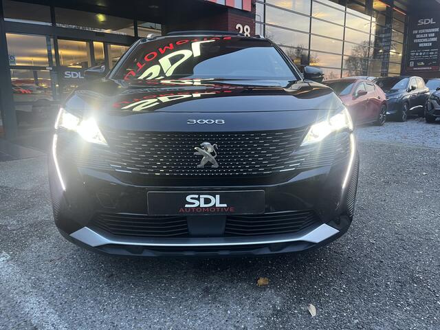 Peugeot 3008 1.6 HYbrid 225 GT // DODEHOEK // SCHUIF-KANTELDAK // ADAPTIV. CRUISE // ELEK. ACHTERKLEP // NAVI+CARPLAY // KEYLESS //
