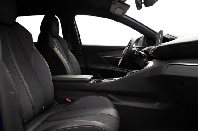 Peugeot 3008 3008 Hybrid4 300 GT Line Camera l Blind spot l Keyless