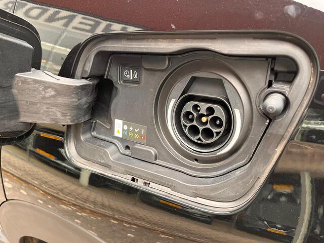 Peugeot 3008 1.6 HYbrid Allure 225pk Automaat | Navi | LED | Camera | (occasion)