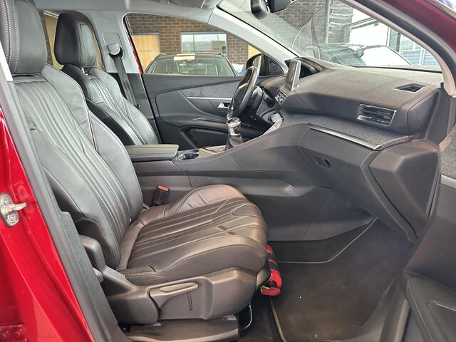 Peugeot 3008 1.2 PureTech Allure | Leer | Weinig Kilometers | Dealer onderhouden | Carplay | Key-less | LED | Camera | Interesse, Proefrit? Bel of app met: 06-24 28 28 42