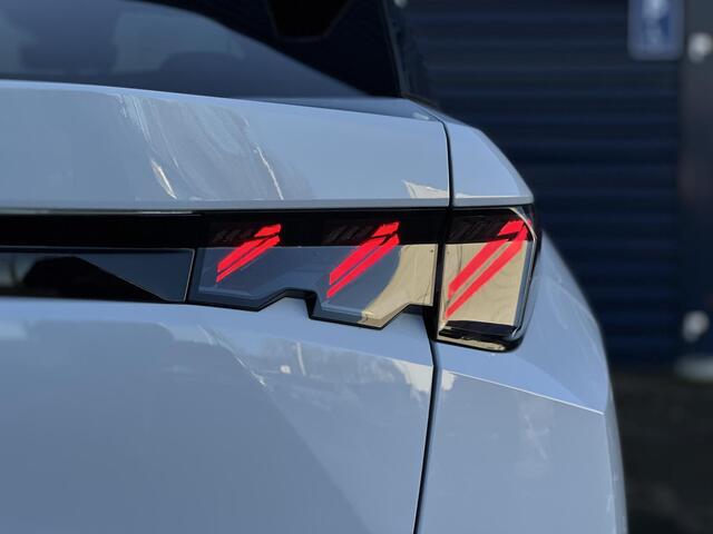 Peugeot 3008 e-3008 GT Avantage 210 73 kWh | Adaptive Cruise Control | Stoelmassage/-verwarming | Parkeercamera/-sensoren | Draadloze telefoonlader | Full LED | Panoramadak | Apple Carplay/Android Auto | Alcantara | Elektrische stoelverstelling | Elektrische kofferkle