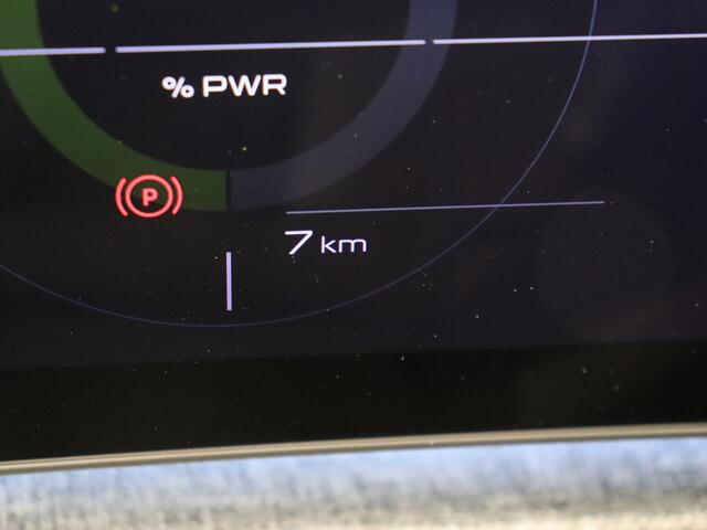 Peugeot 3008 e-3008 Launch Edition 325PK Dual Motor 73 kWh | Focal | Panoramadak | 360 Vision | Elektr. Stoelverstelling