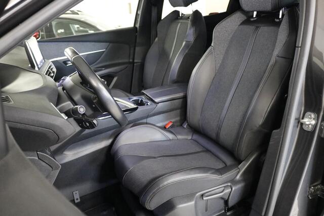 Peugeot 3008 1.2 PureTech GT Line Distributie v.v | 4x NW ALL-Season | Carplay | LED | Nette auto!