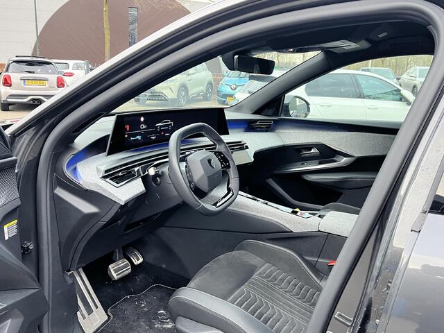 Peugeot 3008 E GT Avantage 210 73 kWh WARMTEPOMP | DODE HOEKCENSOR | DEALER ONDERHOUDEN | BTW VERREKENBAAR | RIJKLAARPRIJS incl. 12mnd BOVAG | 100% ongeval verleden vrij.