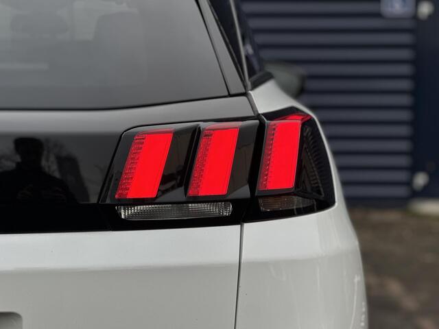 Peugeot 3008 1.2 PureTech Allure Avantage | Trekhaak | Navigatie | Climate Control | Skiluik | DAB | Parkeercamera/-sensoren | Apple Carplay/Android Auto |