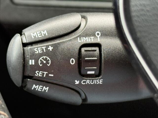 Peugeot 3008 BWJ 2020 1.2 131 PK Blue Lease Executive VIRTUAL COCKPIT | NAVI | CLIMA | CRUISE | BLUETOOTH | APPLE CARP. | ANDROID AUT. | LMV | PDC | | MULTIFUNCT. STUUR | ISOFIX | LMV 17 INCH