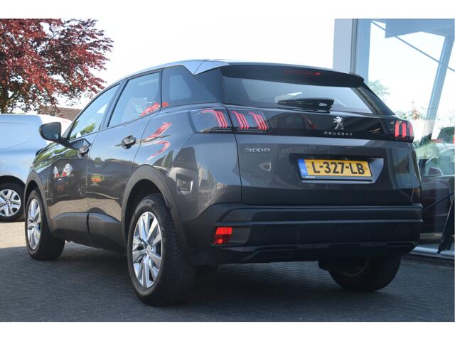 Peugeot 3008 1.2 PureTech Blue Lease Premium Carplay | DAB | Keyless | 17 inch | Navi | Bluetooth | PDC