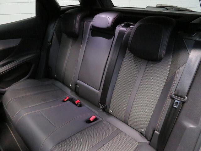 Peugeot 3008 1.6 HYbrid4 300 GT