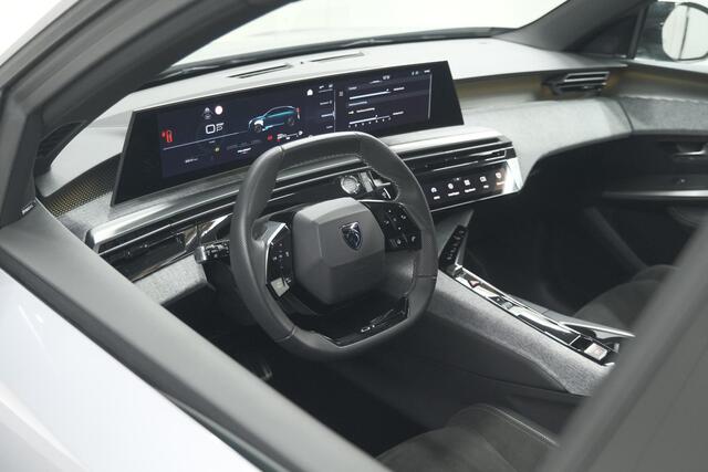 Peugeot 3008 1.2 Hybrid 136 GT | Panoramdak | 360 Camera | Alcantara Executive Interior | Stoelmassage