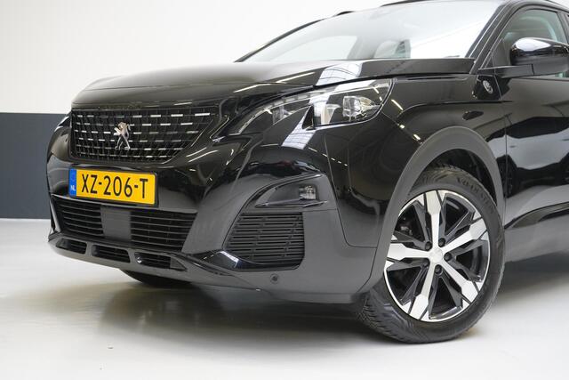 Peugeot 3008 1.2 PureTech Crossway | Panoramadak | Trekhaak | Navigatie | Camera | All-seasonbanden
