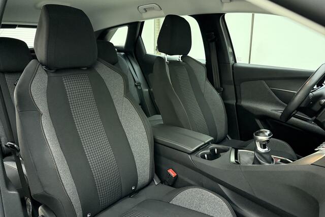 Peugeot 3008 1.2 PureTech Active 130 PK | Trekhaak | Cruise Control | Climate Control | Camera Achter | Navigatie