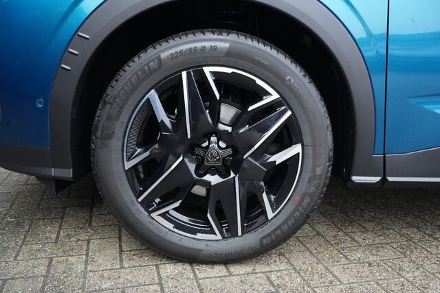 Peugeot 3008 1.2 Hybrid 145 Allure e-DSC6 136pk Navigatie/Stoelverwaring/Camera