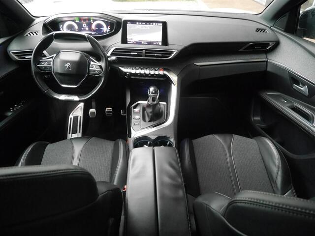 Peugeot 3008 1.2 PureTech GT Line | Achteruitrijcamera | Navigatie | Full led | 19 inch lichtmetalen velgen | Elektrisch te openen kofferbak | Cruise control | Climate control