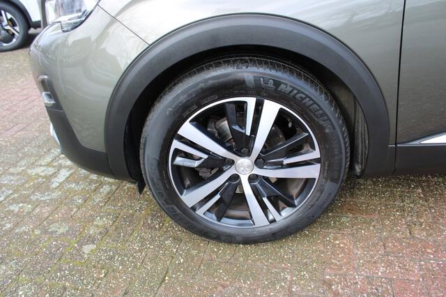 Peugeot 3008 1.2 PureTech Allure