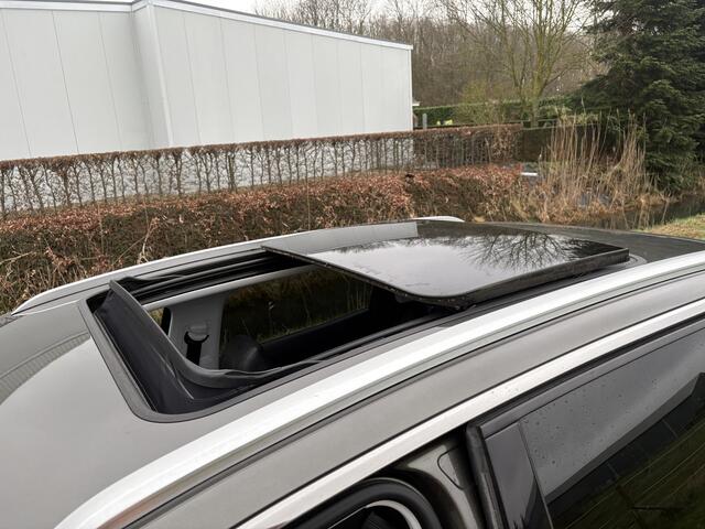 Peugeot 3008 1.6 PureTech Blue Lease Premium / AUTOMAAT / NAVI / CRUISE / PANORAMADAK