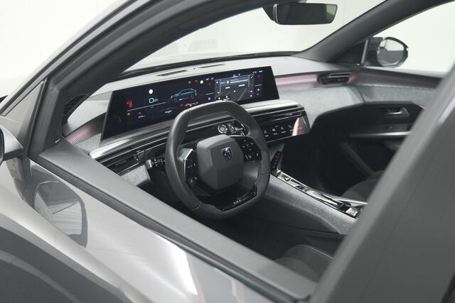 Peugeot 3008 1.2 Hybrid 136 GT | Panoramdak | 360 Camera | Stoelverwarming | Elektrische Kofferklep | Allseason Banden