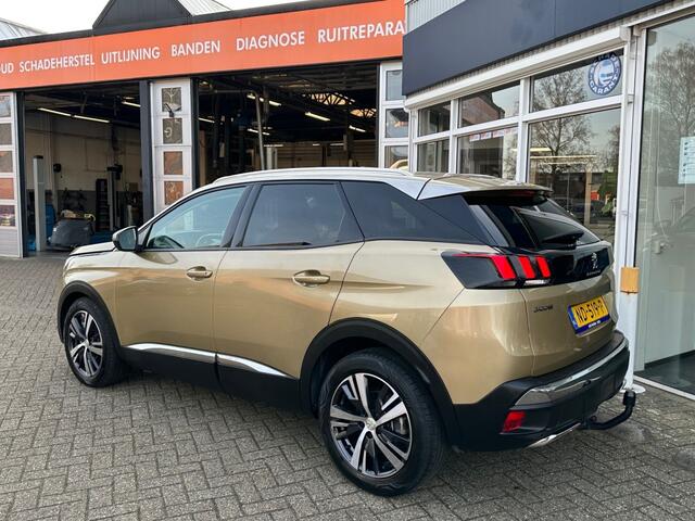 Peugeot 3008 1.6 E-THP ALLURE