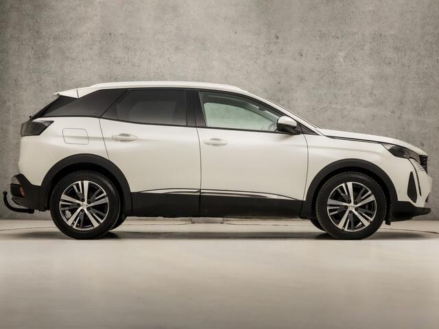 Peugeot 3008 1.2 PureTech Allure Sport Automaat (APPLE CARPLAY, PARELMOER, GROOT NAVI, 360 CAMERA, GETINT GLAS, LEDER, SPORTSTOELEN, TREKHAAK, KEYLESS, NIEUWSTAAT)