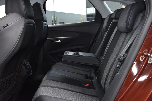 Peugeot 3008 1.2 PureTech 130PK Aut. Allure | Trekhaak | Navi | Camera | Incl. garantie