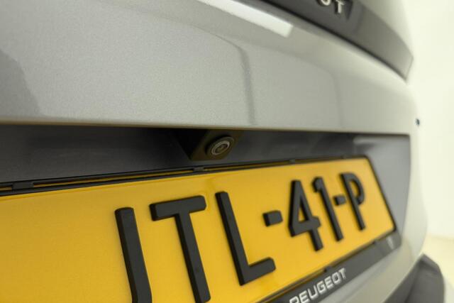 Peugeot 3008 1.6 HYbrid4 300 GT | Automaat | Achteruitrijcamera | Stoelverwarming voor | Navigatiesysteem | Apple carplay | Electronic climate control