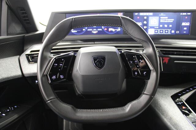 Peugeot 3008 1.2 Hybrid 136 Allure