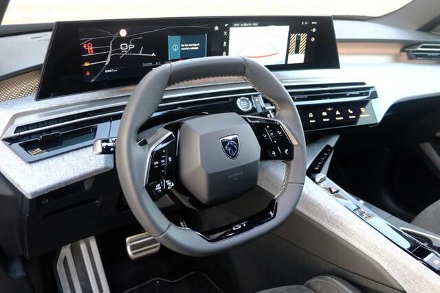 Peugeot 3008 1.2 Hybrid 145pk e-DCS6 GT | Navi | App Connect | Adaptive Cruise | Camera | Panoramadak | FOCAL® Audio | Elektrische Achterklep | Winter Pakket