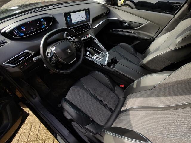 Peugeot 3008 1.6 HYbrid 225 Allure Navigatie Camera Led