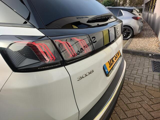 Peugeot 3008 1.6 HYbrid 225 Allure Pack Business Adap-Cruise Navi Camera Led