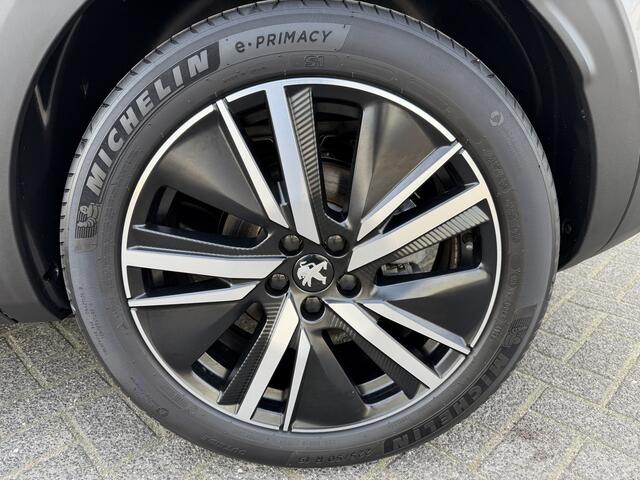 Peugeot 3008 225pk HYbrid Allure Pack (Camera - Keyless Entry - LED - 19"- Adaptieve Cruise Controle - Automatische Airco - Navigatie)
