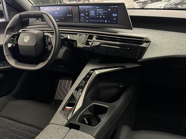 Peugeot 3008 1.2 Hybrid 136 Allure | Nieuwe Model ! | Automaat | Camera | Carplay | Clima | Cruise | ( Vestiging - Nieuwegein )