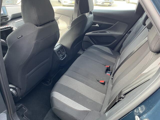 Peugeot 3008 1.2 PureTech Blue Lease Active Carplay / Cruise / Lmv / Clima / Camera