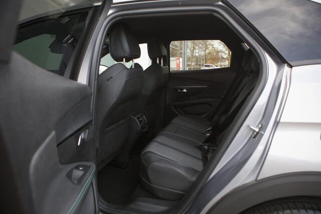 Peugeot 3008 Hybrid | 180 PK | Adaptieve Cruise Control | Navigatie |