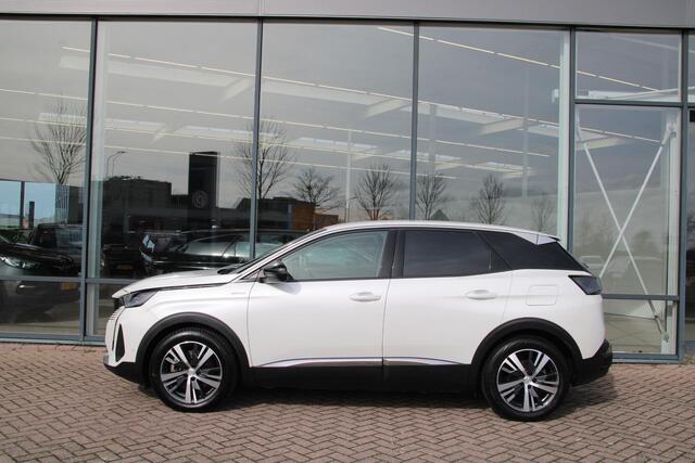 Peugeot 3008 1.6 HYbrid 225 Allure Automaat Plug-in Airco Navi Camera Carplay Trekhaak Stoelverwarming Nieuwstaat