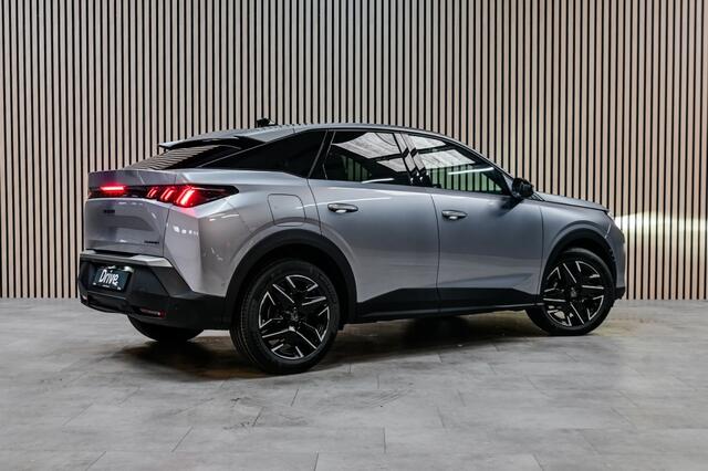 Peugeot 3008 1.2 Hybrid 145pk Allure | STOELVERWARMING | NAVI |