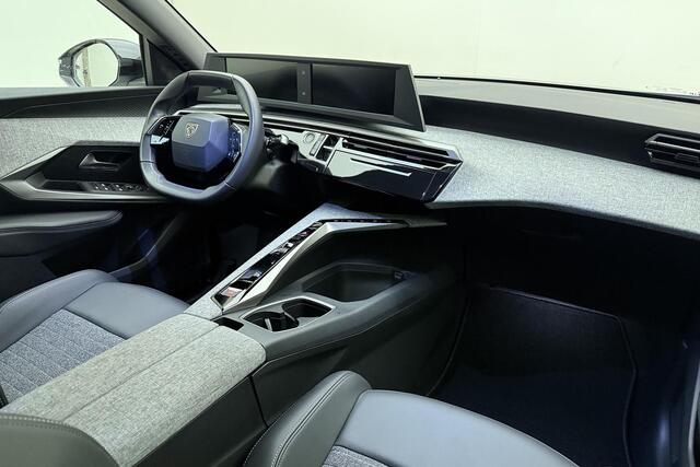 Peugeot 3008 1.2 Hybrid 145 Allure | Climate & Cruise Control | Achteruit Rijd Camera | AppleCarplay/ Android Auto |