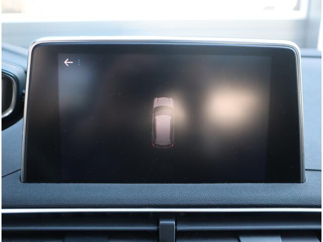 Peugeot 3008 1.2 PureTech Allure Nieuwe D-riem/ All-season banden/ Keurige auto