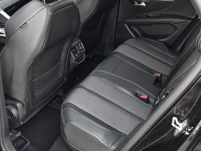 Peugeot 3008 1.6 HYbrid 225 Allure