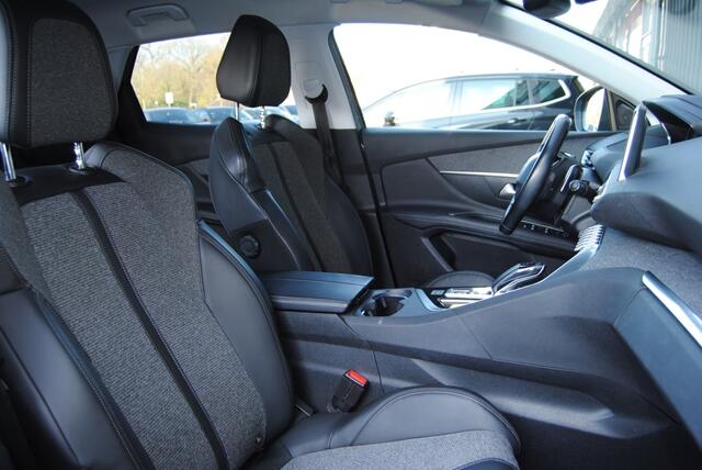 Peugeot 3008 1.6 e-THP GT Line | Carplay| Camera | Achterklep elec| Automaat