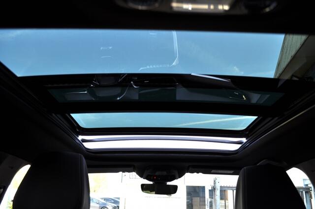 Peugeot 3008 1.2 GT Aut blackline Schd trh nav key-less