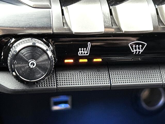 Peugeot 3008 Hybrid4 300 pk Allure Pack | Rijklaar | Stoelverwarming | Elektrische Achterklep | 360 camera |