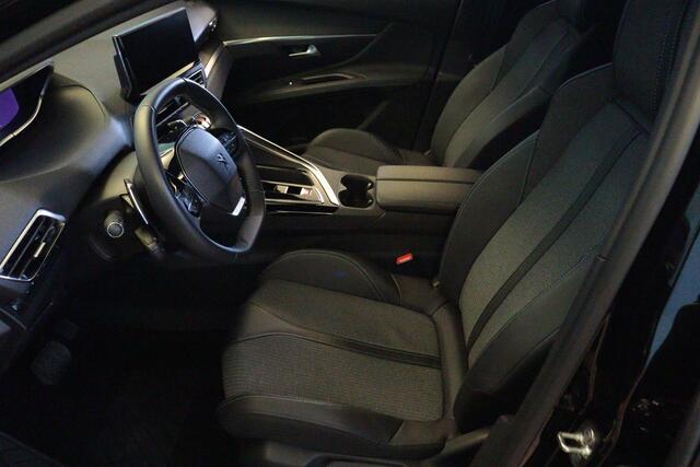 Peugeot 3008 1.6 HYbrid 225 Allure Pack | NAVI | CLIMA | CAMERA + PDC | ADAP CRUISE | LANE-ASSIST |