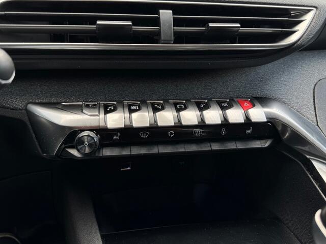 Peugeot 3008 1.2 GT Line - Navi - camera - all season banden - stoelverwarming