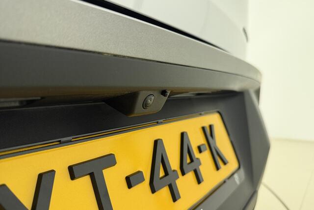 Peugeot 3008 1.2 Hybrid 145 Allure | Climate Control | Apple Carplay/Android Auto draadloos | Achteruitrijcamera | Keyless Go |