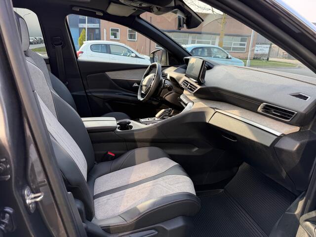 Peugeot 3008 1.6 HYbrid 225 GT Trekhaak | Pano